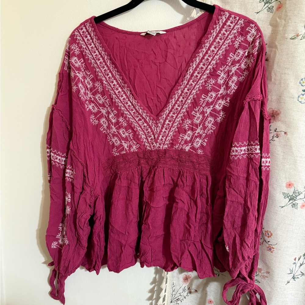 American Eagle Outfitters Magenta Embroidered V-Neck Tunic